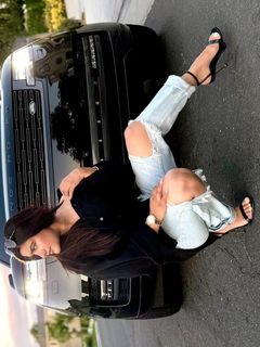 Kaur. B. feet photo 3
