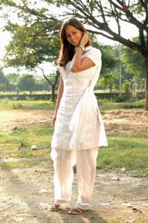 Kaveri Jha feet photo 6