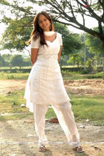 Kaveri Jha feet photo 4