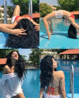 Kavita Kaushik feet photo 18