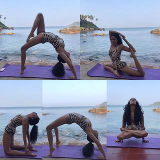 Kavita Kaushik feet photo 9