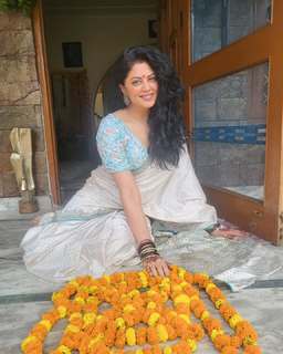 Kavita Kaushik feet photo 8