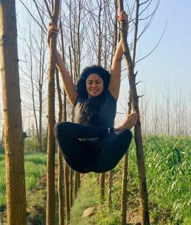 Kavita Kaushik feet photo 11