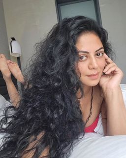 Kavita Kaushik feet photo 7