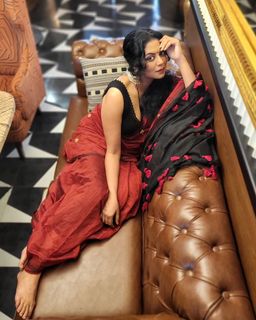 Kavita Kaushik feet photo 6