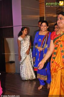 Kavya Madhavan feet photo thumbnail