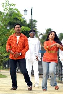 Kavya Madhavan feet photo thumbnail