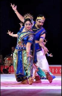 Kavya Madhavan feet photo thumbnail