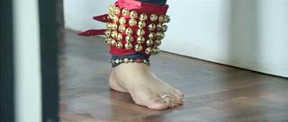 Kavya Madhavan feet photo thumbnail