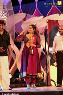 Kavya Madhavan feet photo thumbnail