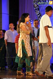 Kavya Madhavan feet photo thumbnail