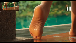 Kavya Thapar feet photo 5