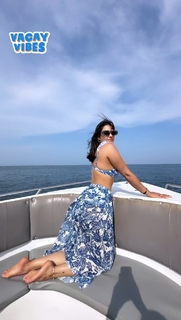Kavya Thapar feet photo 18
