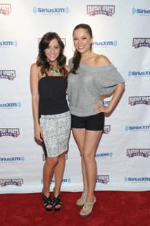 Kay Adams feet photo thumbnail