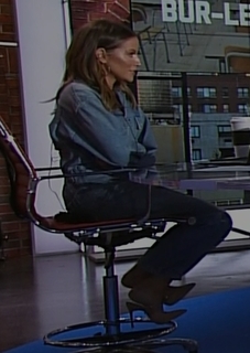 Kay Adams feet photo thumbnail