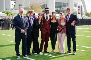 Kay Adams feet photo thumbnail