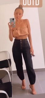 Kay Adams feet photo thumbnail