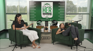 Kay Adams feet photo thumbnail