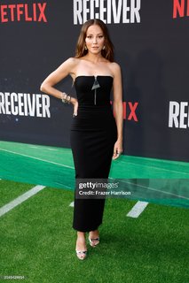 Kay Adams feet photo thumbnail