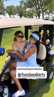 Kay Adams feet photo thumbnail