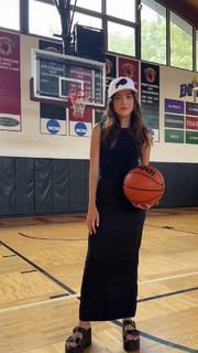 Kay Adams feet photo thumbnail