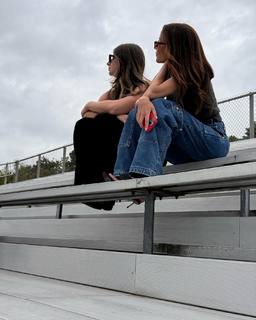 Kay Adams feet photo thumbnail