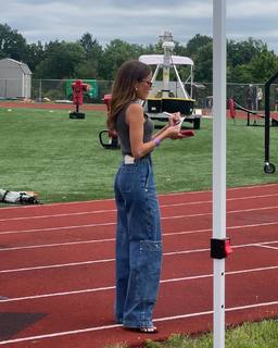 Kay Adams feet photo thumbnail