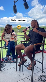 Kay Adams feet photo thumbnail