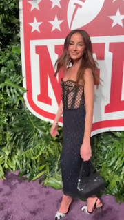 Kay Adams feet photo thumbnail