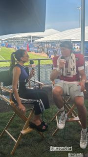 Kay Adams feet photo thumbnail