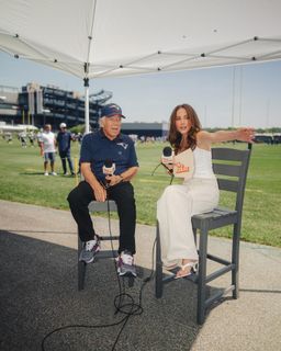 Kay Adams feet photo thumbnail