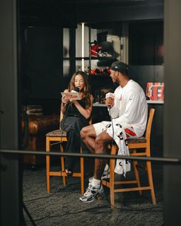 Kay Adams feet photo thumbnail