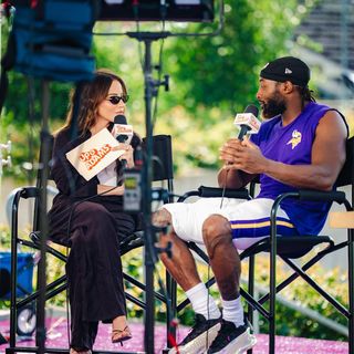 Kay Adams feet photo thumbnail