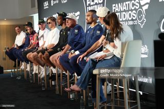 Kay Adams feet photo 10