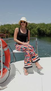 Kay Adams feet photo 2