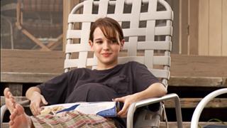 Kay Panabaker feet photo thumbnail