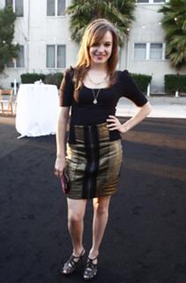 Kay Panabaker feet photo thumbnail