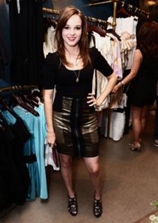 Kay Panabaker feet photo thumbnail