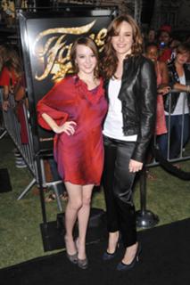 Kay Panabaker feet photo thumbnail