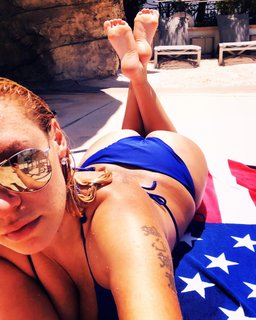 Kaya Jones feet photo 3