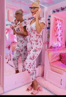Kaya Jones feet photo 2