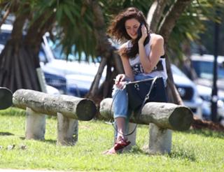 Kaya Scodelario feet photo thumbnail