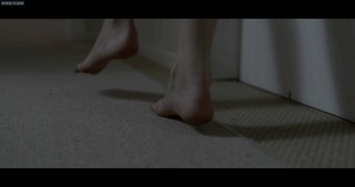 Kaya Scodelario feet photo thumbnail