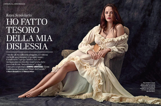 Kaya Scodelario feet photo thumbnail