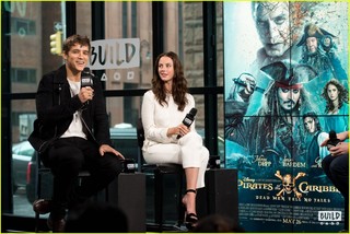 Kaya Scodelario feet photo thumbnail
