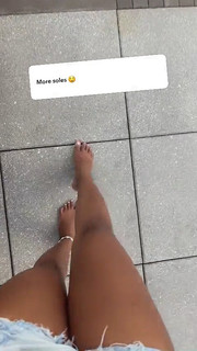 Kaychelle Dabney feet photo thumbnail