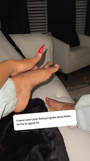 Kaychelle Dabney feet photo thumbnail