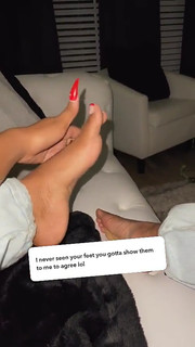 Kaychelle Dabney feet photo thumbnail