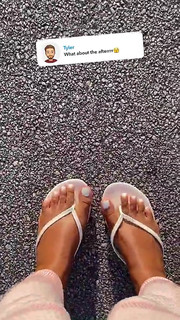 Kaychelle Dabney feet photo thumbnail