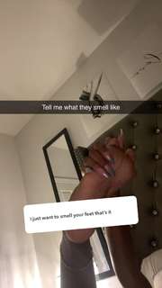 Kaychelle Dabney feet photo thumbnail